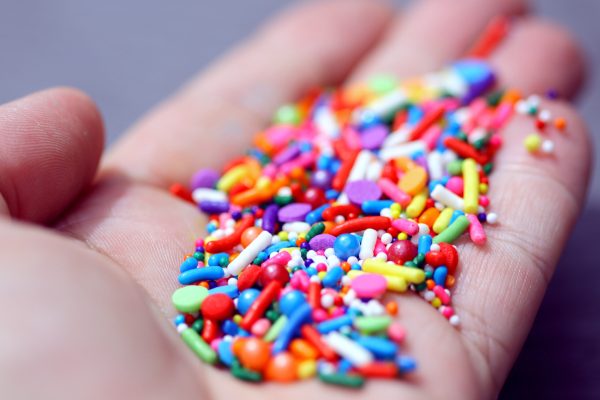 katie-rainbow-7TL-1i8DOOA-unsplash_kvadrat